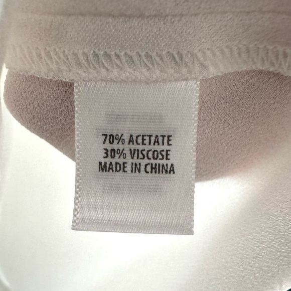 NWT St. John White Sleeveless Blouse Relaxed Fit Top Minimalist Tank Resort Lg - Picture 5 of 6